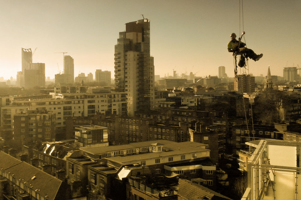 London's Skyline Rope Access at its best